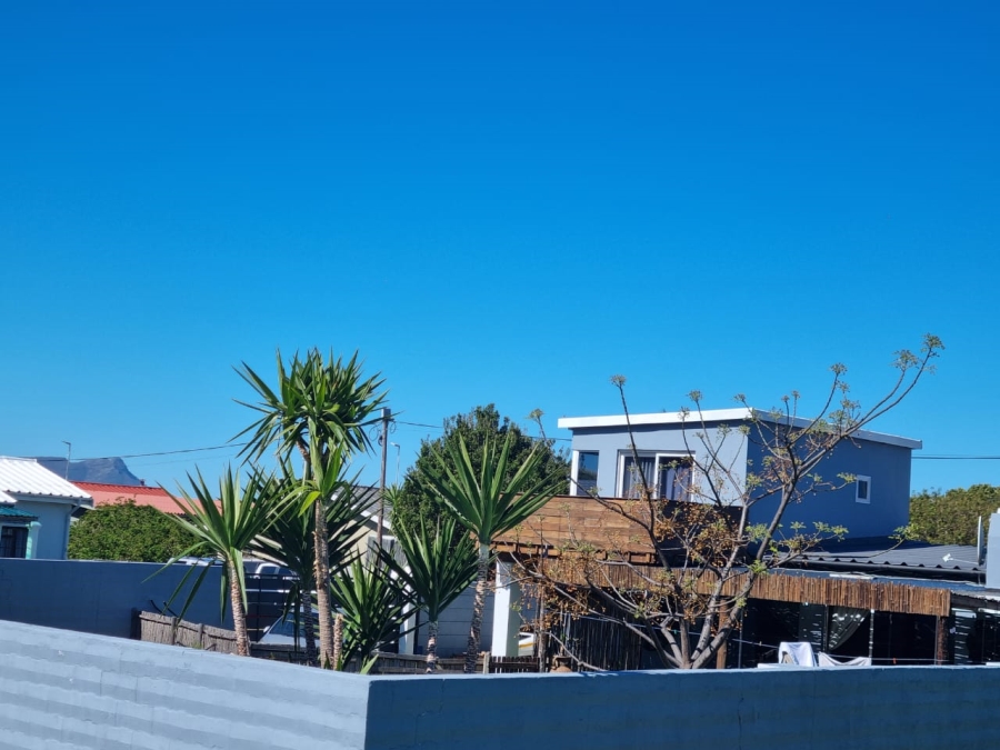 2 Bedroom Property for Sale in Kleinmond Western Cape